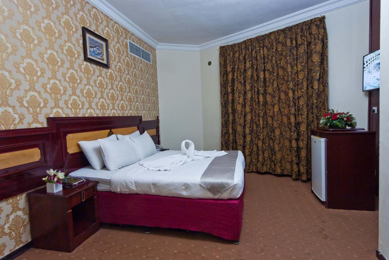 Diyar Al Habib Hotel Medina Bagian luar foto
