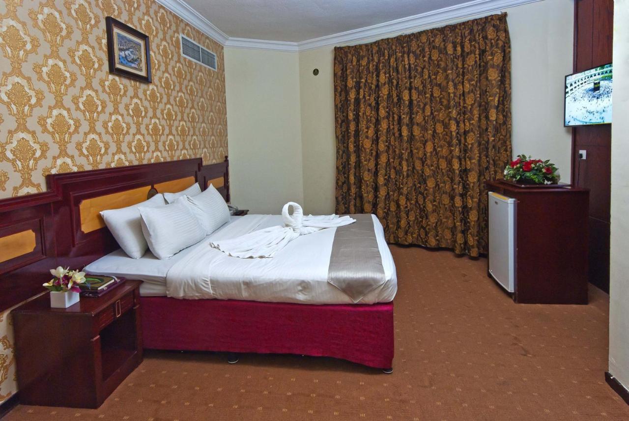 Diyar Al Habib Hotel Medina Bagian luar foto